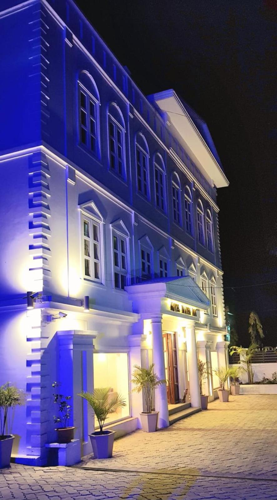 Hotel Maden Inn Itahari Exterior foto